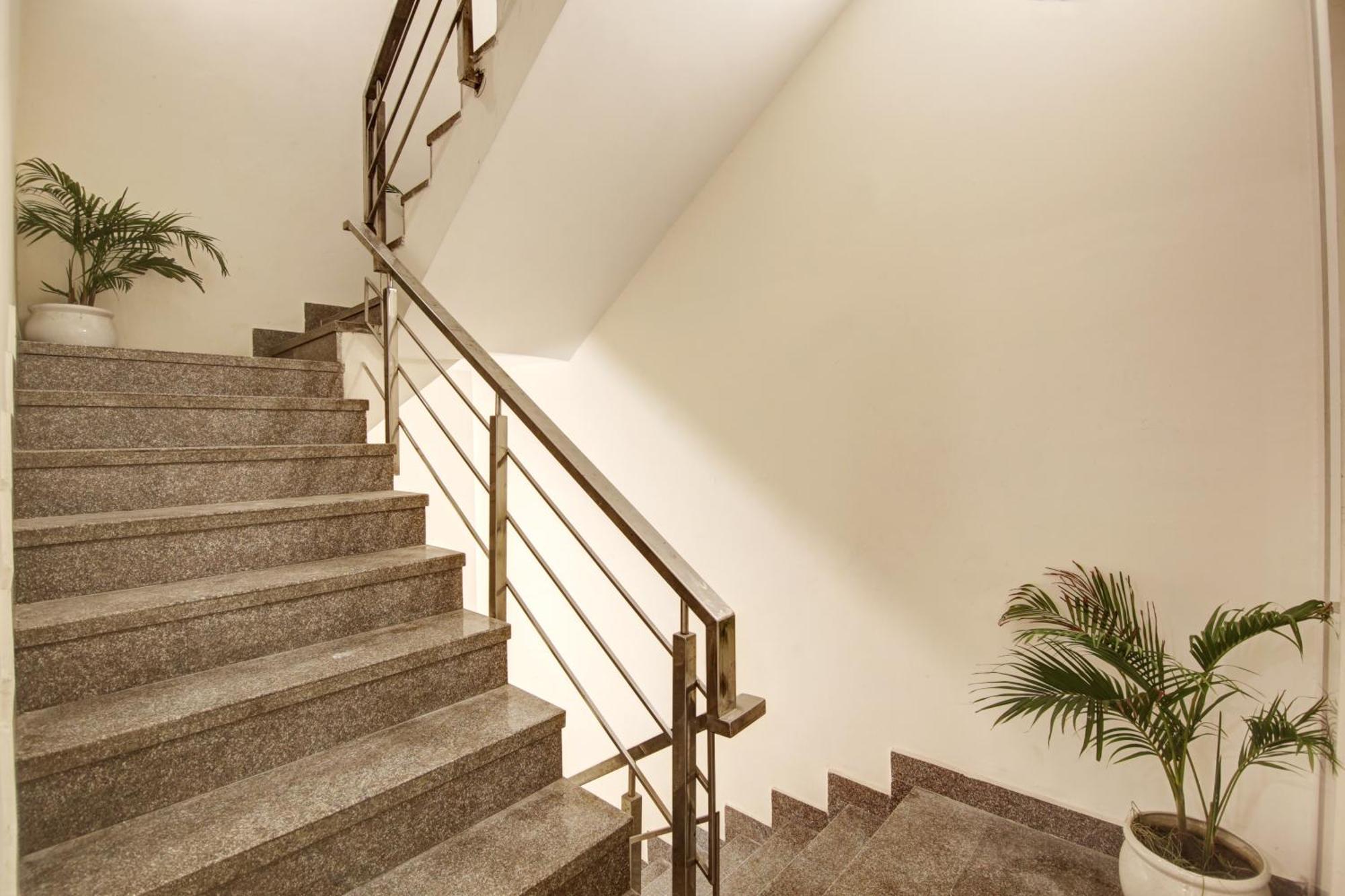 Limewood Stay - Fortis Hospital グルガウン エクステリア 写真