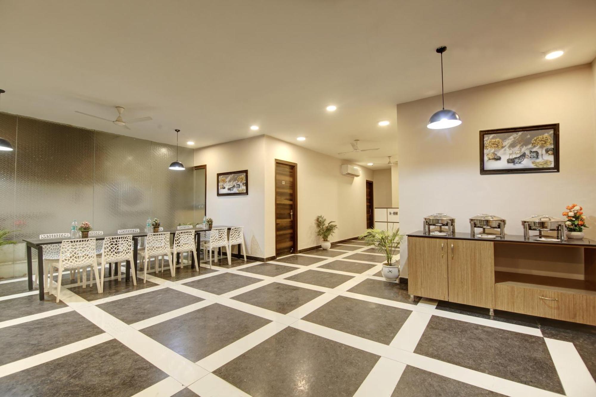 Limewood Stay - Fortis Hospital グルガウン エクステリア 写真